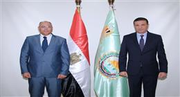 وزير الزراعة يبحث مع سفير مصر الجديد لدى الكويت تعزيز التعاون الزراعي