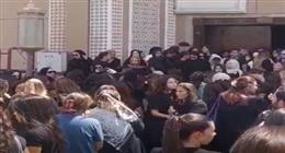 صدمة وبكاء وانهيار.. مريم عامر منيب تودع خطيبها عمرو ستين بشكل مؤثر في صلاة الجنازة