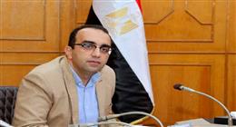 نائب محافظة الإسماعيلية يوجه بسرعة إنهاء عقود طلبات التقنين المستوفاة للشروط