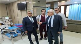 رئيس نقابة البترول يطلع على تطوير الخدمات الطبية خلال زيارة مفاجئة للمركز الطبي