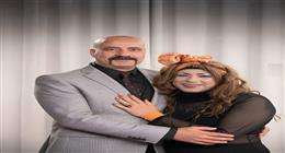 وهم السعادة على السوشيال ميديا.. طبيب نفسي يكشف سر الهوس بالصور مع المشاهير