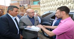 محافظ بني سويف يطالب رئيس مركز ناصر برفع تقرير تفصيلي عن مشاكل قرية الزيتون