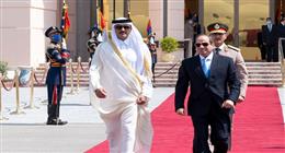 أمير قطر يقف بجانب مصر في رفض تهجير الفلسطينيين من قطاع غزة