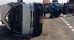 إصابة 6 أشخاص في حادث انقلاب ميكروباص على طريق أسيوط بالفيوم