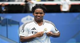 لاعب ريال مدريد الشاب يعود إلى التدريبات بعد 124 يوما من الغياب
