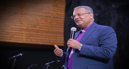 القس أندريه زكي يهنئ الرئيس السيسي والشعب المصري بمناسبة المولد النبوي