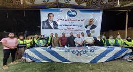 «مستقبل وطن» يوزع مئات الشنط المدرسية على الطلاب الأيتام في سوهاج