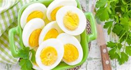 متى يصبح البيض خطرا على الصحة؟.. راقب هذه الحالات