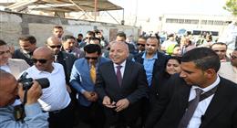 وزير الشباب ومحافظ القاهرة يدشنان مبادرة نظافة وتجميل الأحياء من المطرية