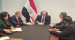 وزير الاتصالات يبحث مع مسؤولي كبرى الشركات الأمريكية الاستثمار في مجال التعهيد بمصر
