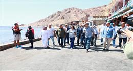«البيئة» تشدد على تنظيم الأنشطة السياحية وحماية الشعاب المرجانية بمحمية أبو جلوم
