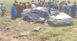 كانوا راجعين من المقابر.. مصرع 4 من أسرة واحدة في حادث تصادم بالمنيا