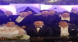 محمد منير يشهد على عقد قران ابنة شقيقته (صور)
