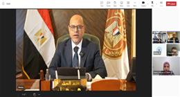 وزير العمل: القانون الجديد يوفر بيئة لائقة للموظفين ويشجعهم على الإنتاج