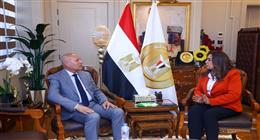 وزيرة التنمية تتابع مع محافظ القاهرة مشروعات تطوير عدة مناطق بالعاصمة