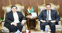 محافظ المنوفية يبحث مع وفد من «الصحة» سبل تطوير الخدمات الطبية