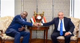 وزير الخارجية: مصر ترفض محاولات تهديد وحدة السودان ومؤسساته الوطنية 