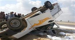 إصابة 8 عمال في انقلاب سيارة ربع نقل على طريق «القاهرة - الفيوم»