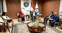 وزير البترول يبحث استثمارات شركة شل العالمية لاستكشاف وإنتاج الغاز بمصر
