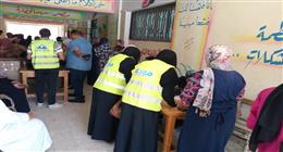 الكشف على 200 مواطن في قافلة طبية بالإسماعيلية 