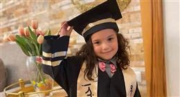 بكاء ودموع على خشبة البندقية.. «صوت هند رجب» يخطف الأسد الفضي ويوجه ضمير العالم نحو غزة  