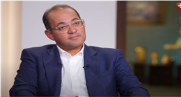 الوجه الآخر لوزير المالية.. لاعب سابق ويحب الكوميديا ولا يتدخل في ميزانية البيت