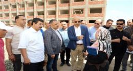 محافظ الشرقية يتفقد أعمال إنشاء مدرسة علي بن أبي طالب للتربية الفكرية بالقرين