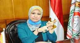 نقيب التمريض تتواصل مع الممرضة المصرية بطلة إنقاذ مسن بالكويت