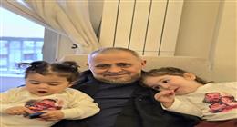 «أجواء عائلية دافئة».. جورج وسوف يحتفل بالعام الجديد مع حفيدتيه