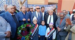 محافظ الأقصر يفتتح مدارس ومنشآت تعليمية جديدة في إسنا احتفالا بالعيد القومي