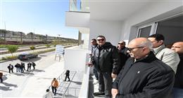 وزير الإسكان يتفقد أعمال إنشاء كمباوند مزارين بالعلمين الجديدة.. يضم 7956 وحدة متنوعة
