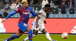 القنوات الناقلة لمباراة ريال مدريد وبرشلونة في كأس السوبر الإسباني.. اضبط التردد الآن