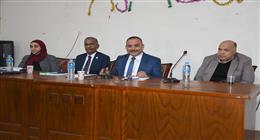 جامعة العاصمة تعقد اجتماعا لمتابعة آليات تيسير الإجراءات على الطلاب المصريين والوافدين