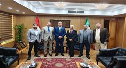 محافظ الفيوم يناقش مقترح إنشاء مشروع سياحي في الساحل الجنوبي لبحيرة قارون
