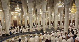 «الجازولية» تحتفل بالليلة الختامية لمولد السيدة زينب.. مدائح نبوية وابتهالات