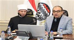 وزير قطاع الأعمال يبحث مع «الأزهري» تعظيم الاستفادة من أصول «الأوقاف»