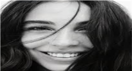 رحلة البحث عن مُتبرع.. كيف تواجه سلمى أبو ضيف ظروف والدتها الصحية في عرض وطلب؟