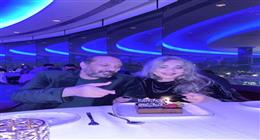 علي الحجار يحتفل بعيد زواجه الـ23.. ويشارك صورا مع زوجته