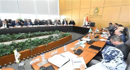وزير الإسكان يوجه بمراعاة الجودة في مشروع منطقة الأعمال المركزية بالعاصمة الجديدة