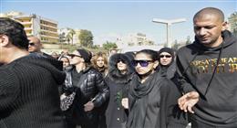 ضهرها اتكسر بعد رحيله.. مَن هو شقيق الفنانة شيرين؟