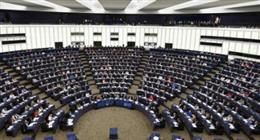 جزيرة جرينلاند تشعل حربا اقتصادية بين الولايات المتحدة وأوروبا
