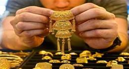 أسعار الذهب اليوم في بداية التعاملات المسائية.. استقرار عيار 21