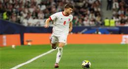 مفاجأة جديدة في مفاوضات الأهلي مع عودة الفاخوري.. ما رغبة اللاعب؟| عاجل