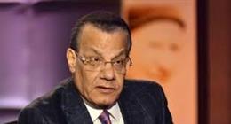 عادل حمودة: المترجم دينس ديفيز قدم أجيالا كاملة من الأدب المصري للغرب