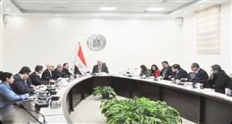وزير التعليم العالي يتابع مستجدات تنفيذ الجامعة الفرنسية الأهلية في مصر