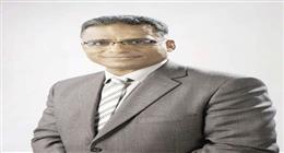 أنيس منصور في المعرض
