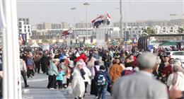 معرض الكتاب يتخطى 2 مليون زائر خلال خمسة أيام من فتحه للجمهور 