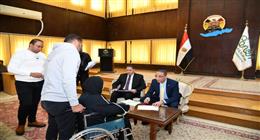 محافظ الفيوم يوجه بتوفير فرص عمل ومشروعات تنموية للشباب والمرأة المعيلة 