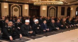 وزير الداخلية وقيادات الدولة يؤدون صلاة الجمعة في مسجد الشرطة «صور»