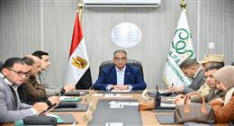 محافظ الفيوم يتابع أعمال فتح وانتظام لجان التصويت في جولة إعادة انتخابات النواب